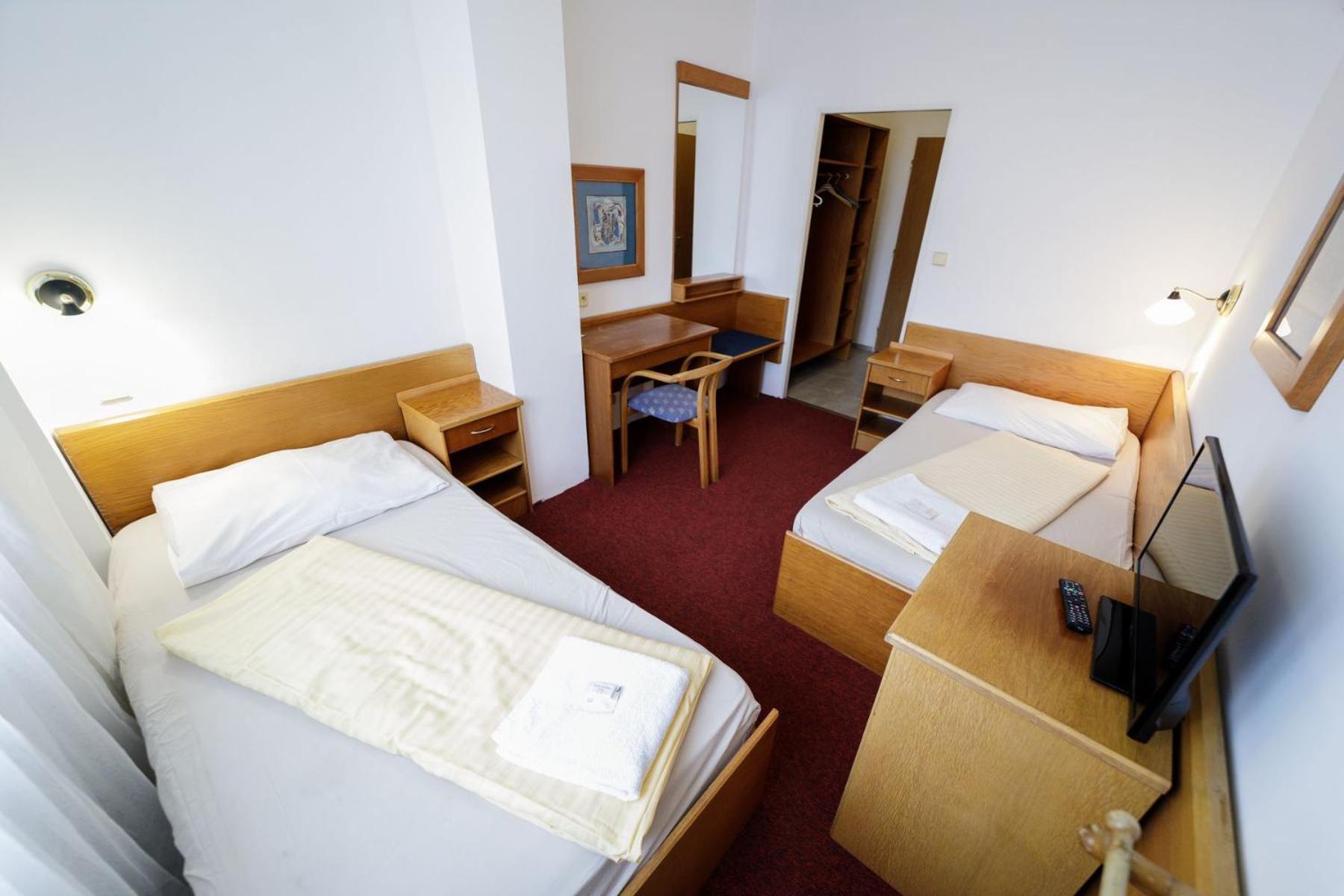Hotel Peliny Chocen Eksteriør billede